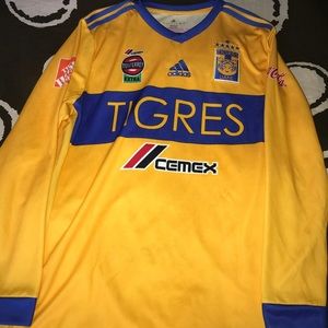 17/18 Tigres Jersey